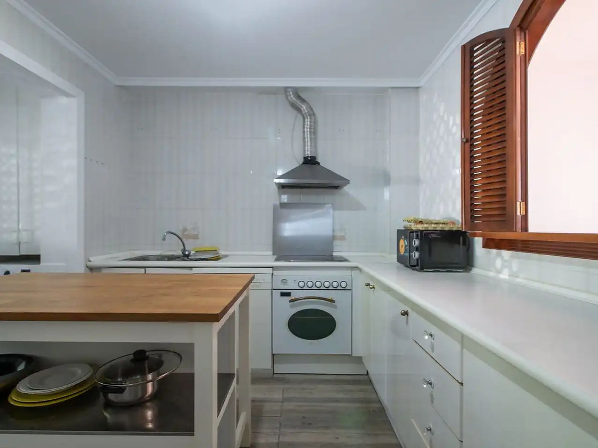 Huis te koop in Estepona | 5 slaapkamers H5527792