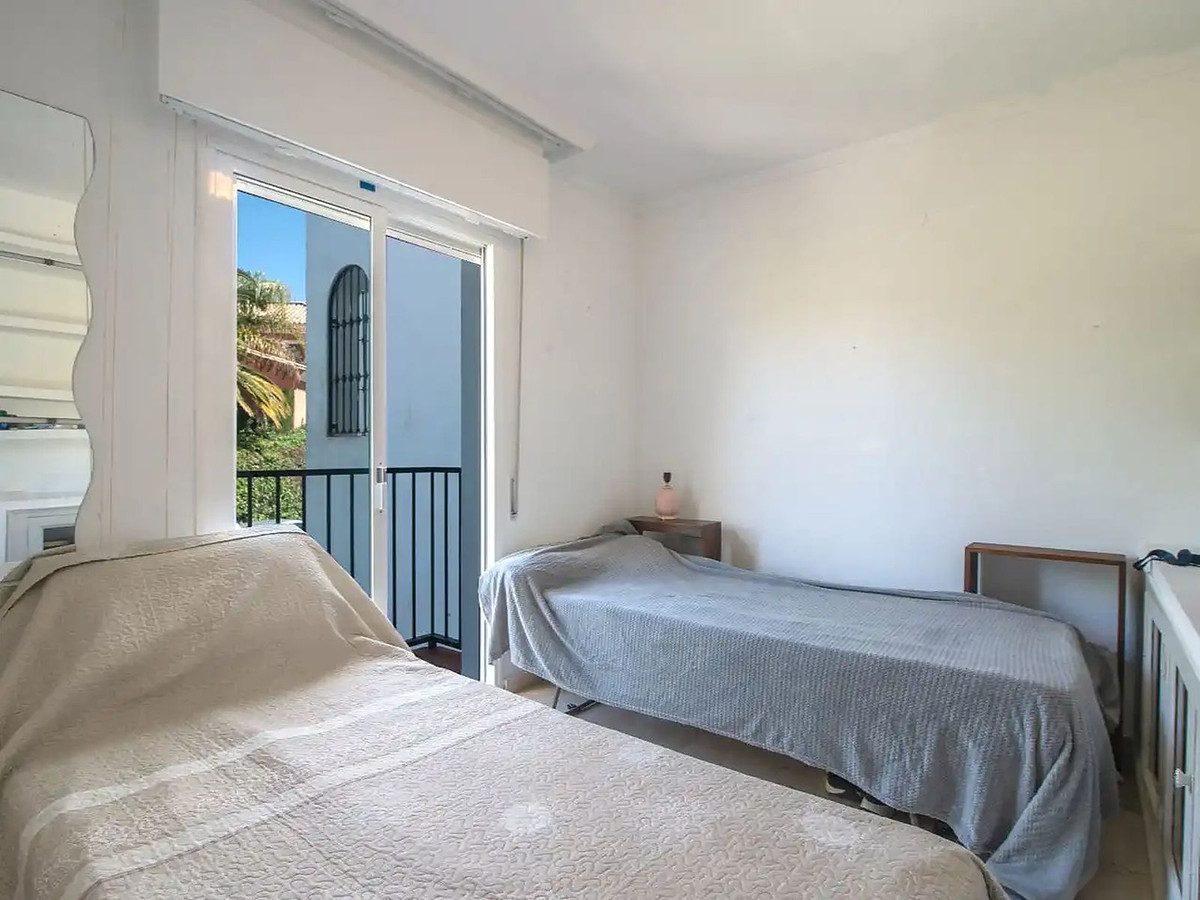 Huis te koop in Estepona | 5 slaapkamers H5527792