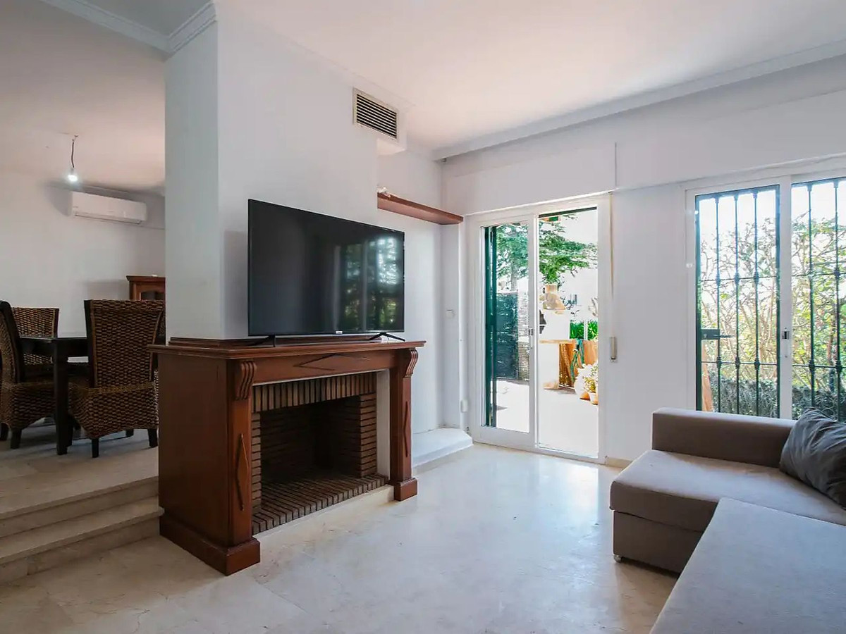Huis te koop in Estepona | 5 slaapkamers H5527792