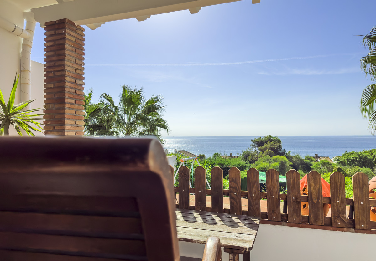 Huis te koop in Estepona | 3 slaapkamers H5528086