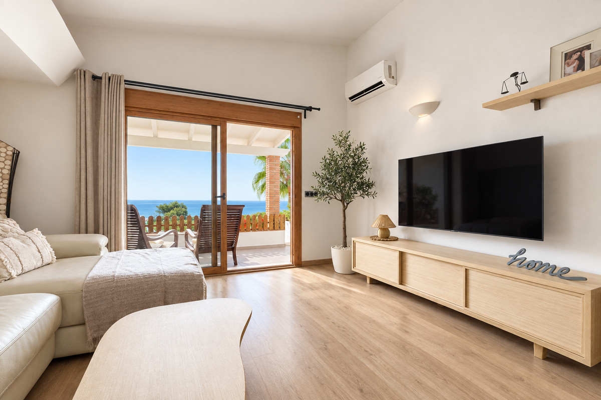 Huis te koop in Estepona | 3 slaapkamers H5528086