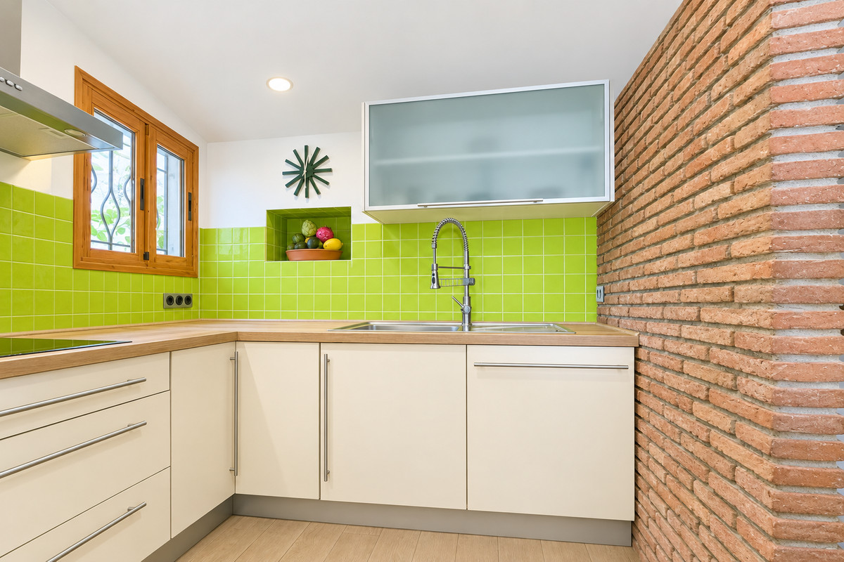 Huis te koop in Estepona | 3 slaapkamers H5528086