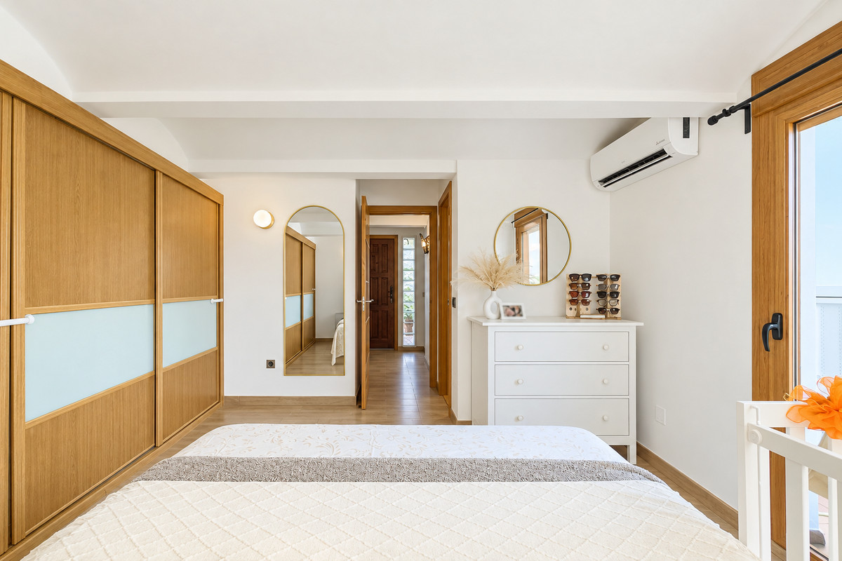 Huis te koop in Estepona | 3 slaapkamers H5528086