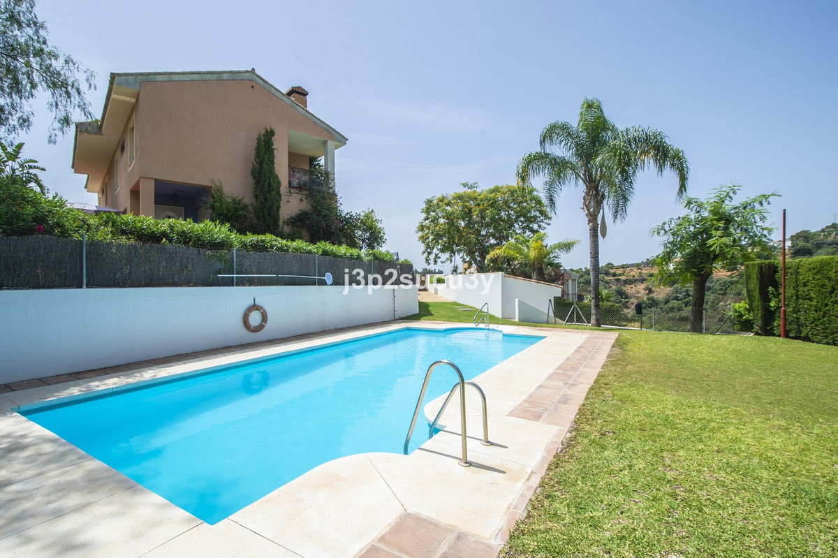 Huis te koop in Estepona | 3 slaapkamers H5532079