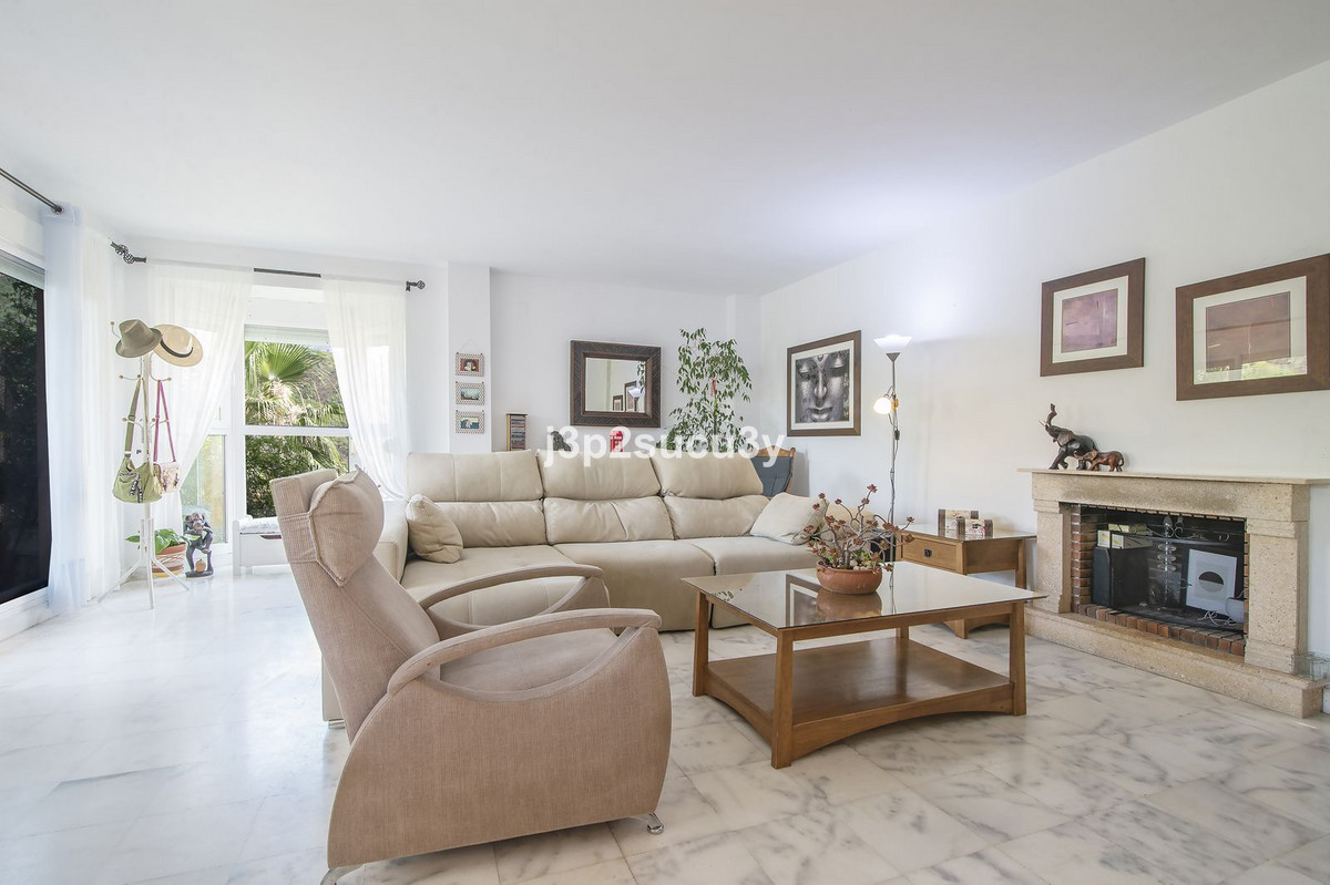Huis te koop in Estepona | 3 slaapkamers H5532079