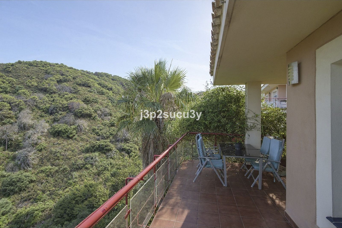 Huis te koop in Estepona | 3 slaapkamers H5532079
