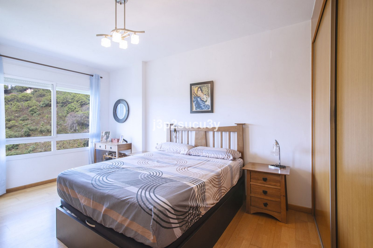 Huis te koop in Estepona | 3 slaapkamers H5532079