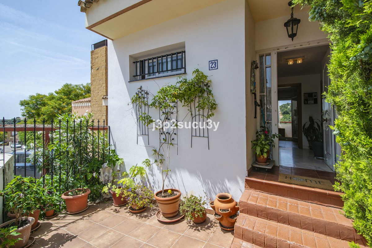 Huis te koop in Estepona | 3 slaapkamers H5532079
