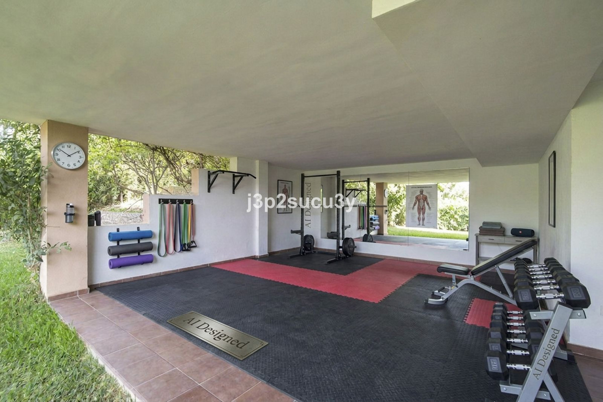 Huis te koop in Estepona | 3 slaapkamers H5532079