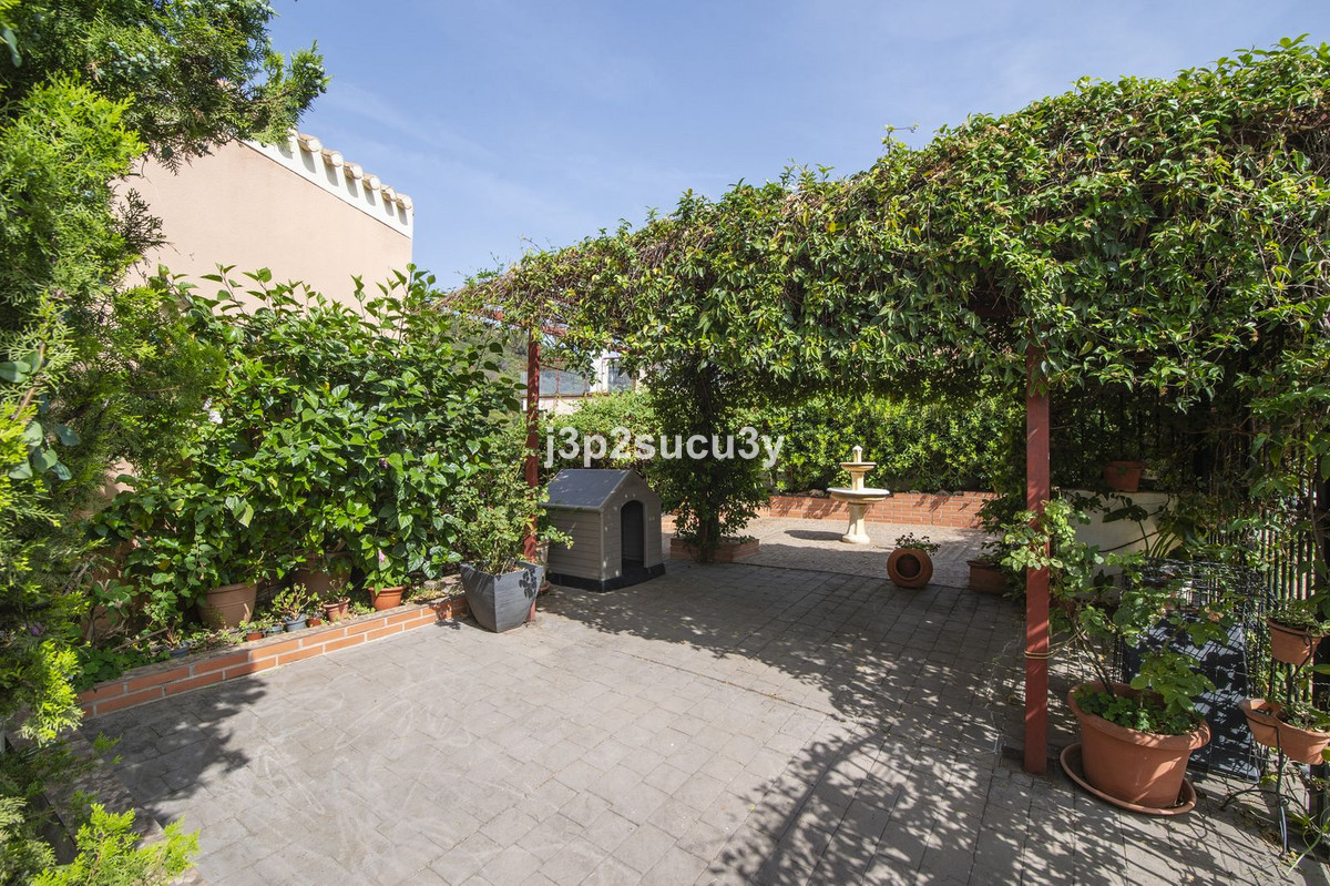 Huis te koop in Estepona | 3 slaapkamers H5532079