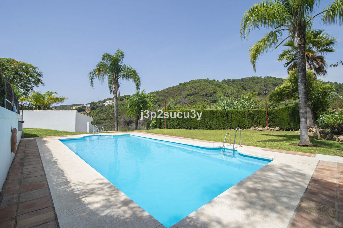 Huis te koop in Estepona | 3 slaapkamers H5532079