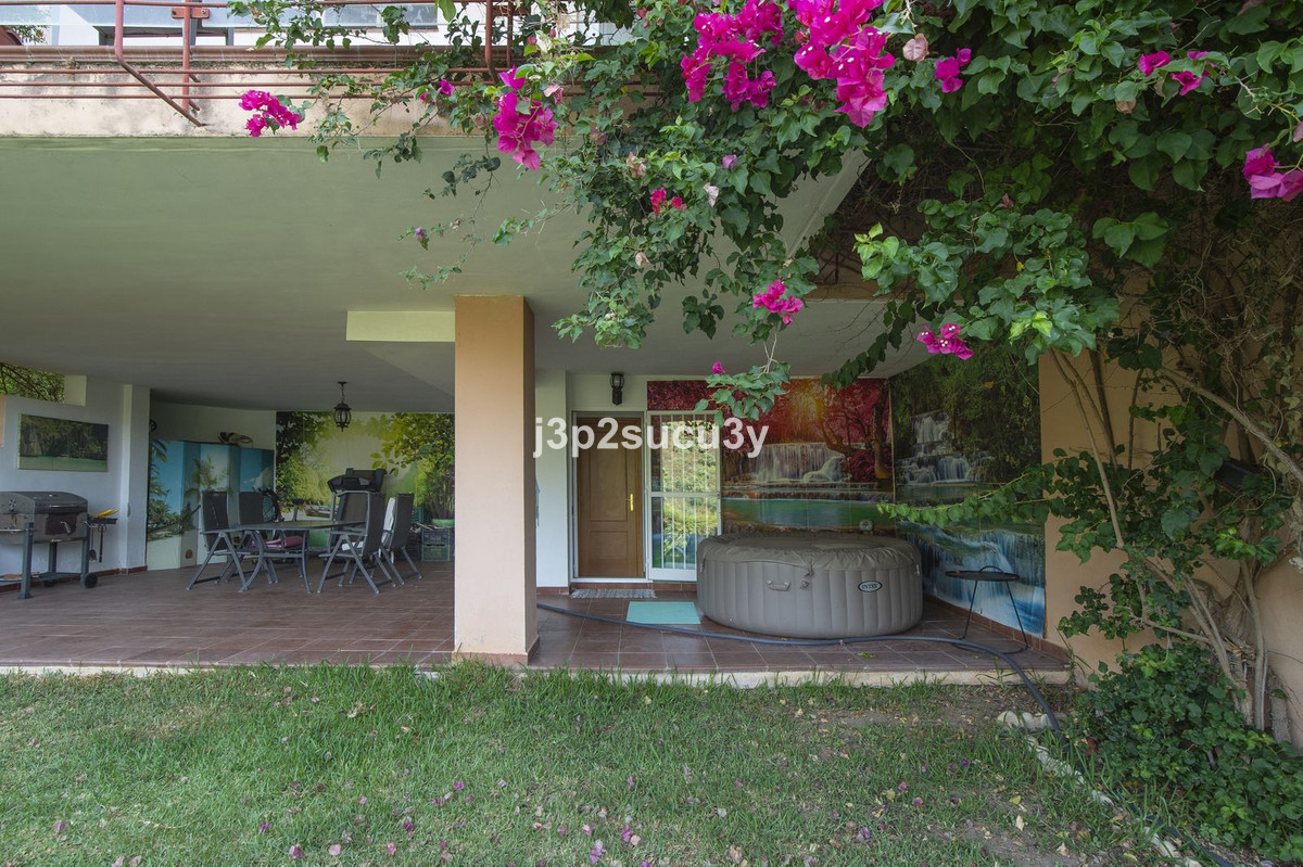 Huis te koop in Estepona | 3 slaapkamers H5532079