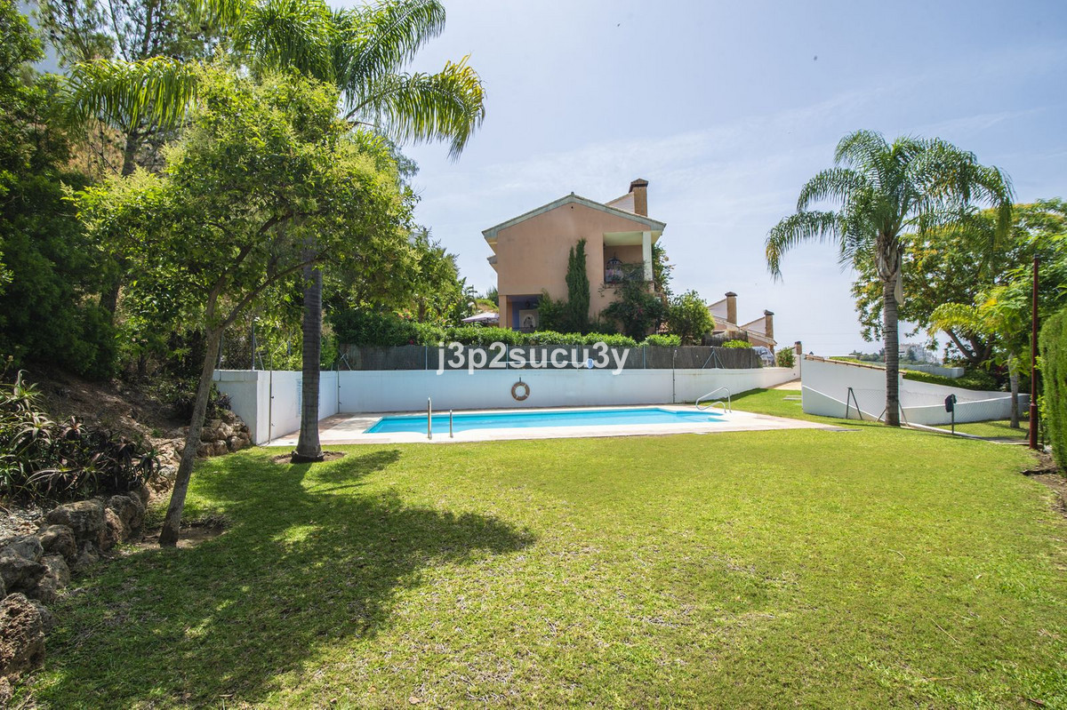 Huis te koop in Estepona | 3 slaapkamers H5532079