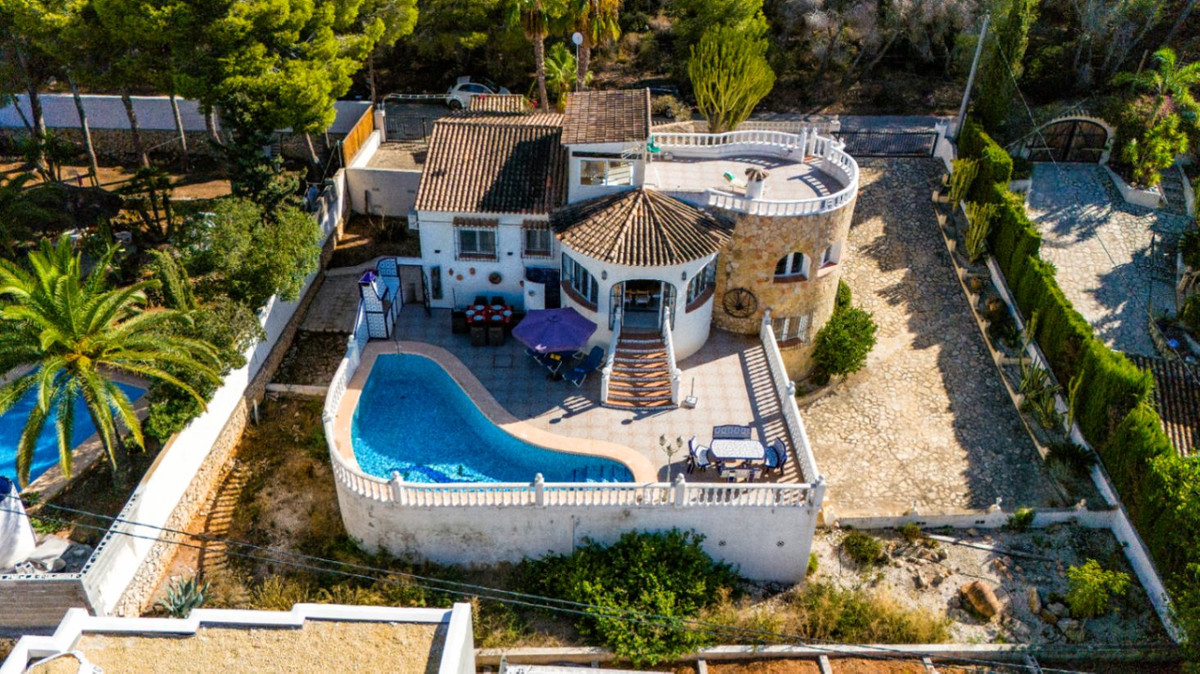 Huis te koop in Fanadix | 4 slaapkamers H5395261