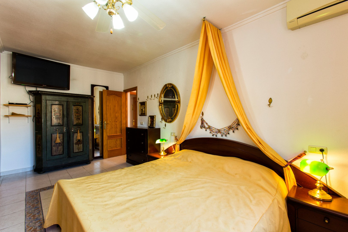 Huis te koop in Fanadix | 4 slaapkamers H5395261