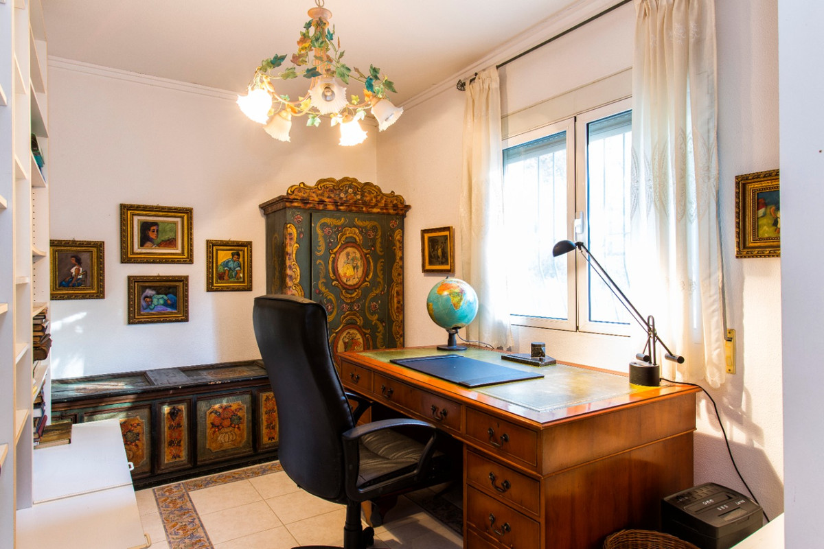 Huis te koop in Fanadix | 4 slaapkamers H5395261