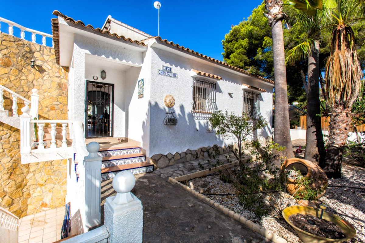 Huis te koop in Fanadix | 4 slaapkamers H5395261