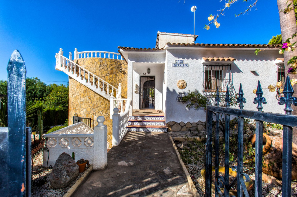 Huis te koop in Fanadix | 4 slaapkamers H5395261