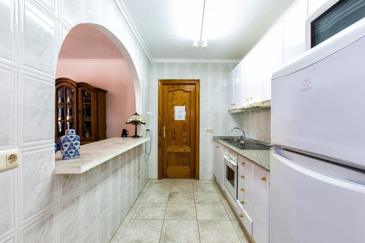 Huis te koop in Fanadix | 4 slaapkamers H5395261