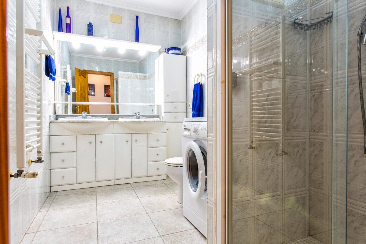 Huis te koop in Fanadix | 4 slaapkamers H5395261