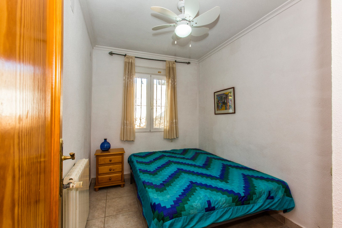 Huis te koop in Fanadix | 4 slaapkamers H5395261
