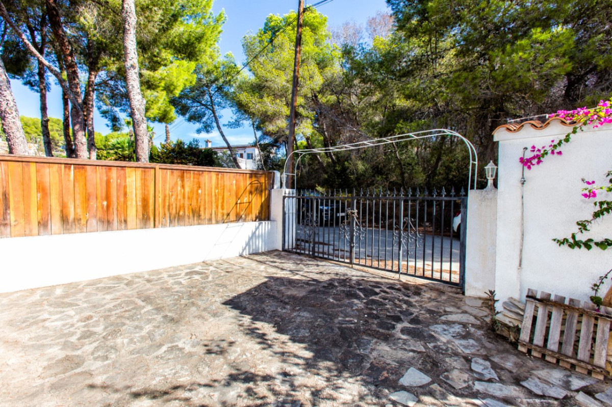 Huis te koop in Fanadix | 4 slaapkamers H5395261