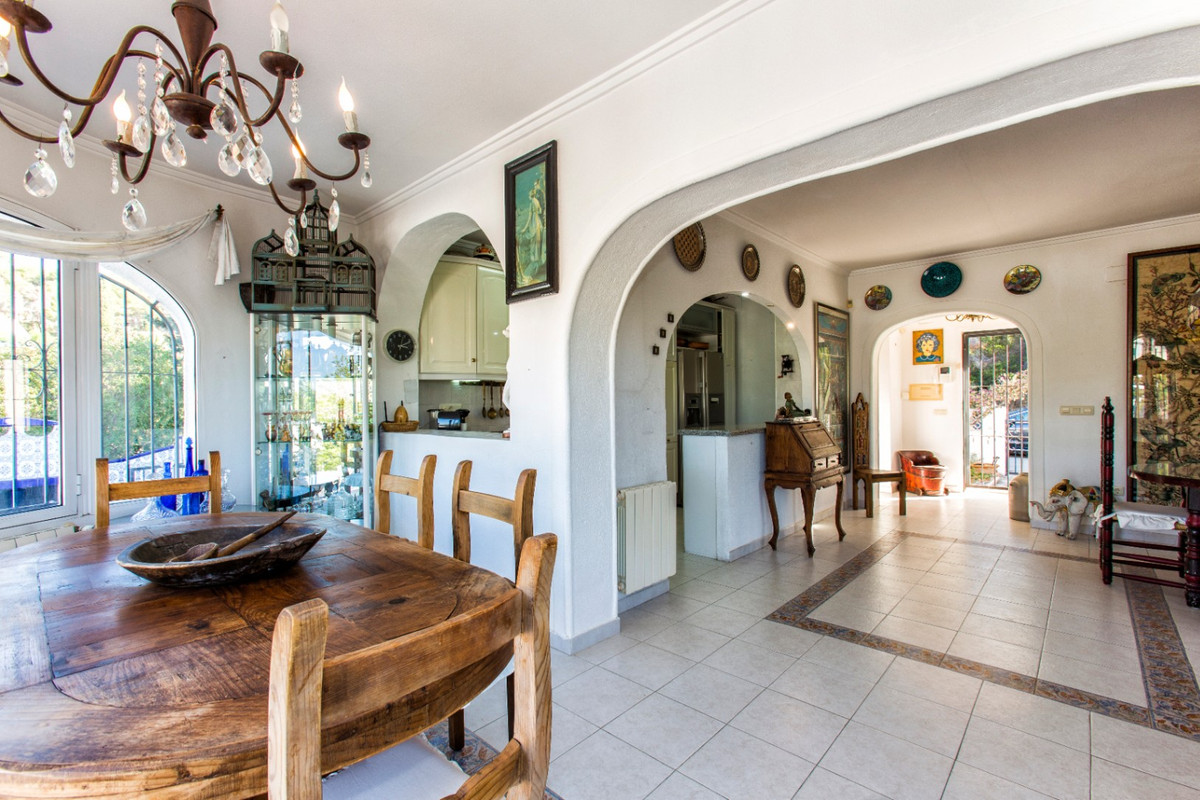 Huis te koop in Fanadix | 4 slaapkamers H5395261