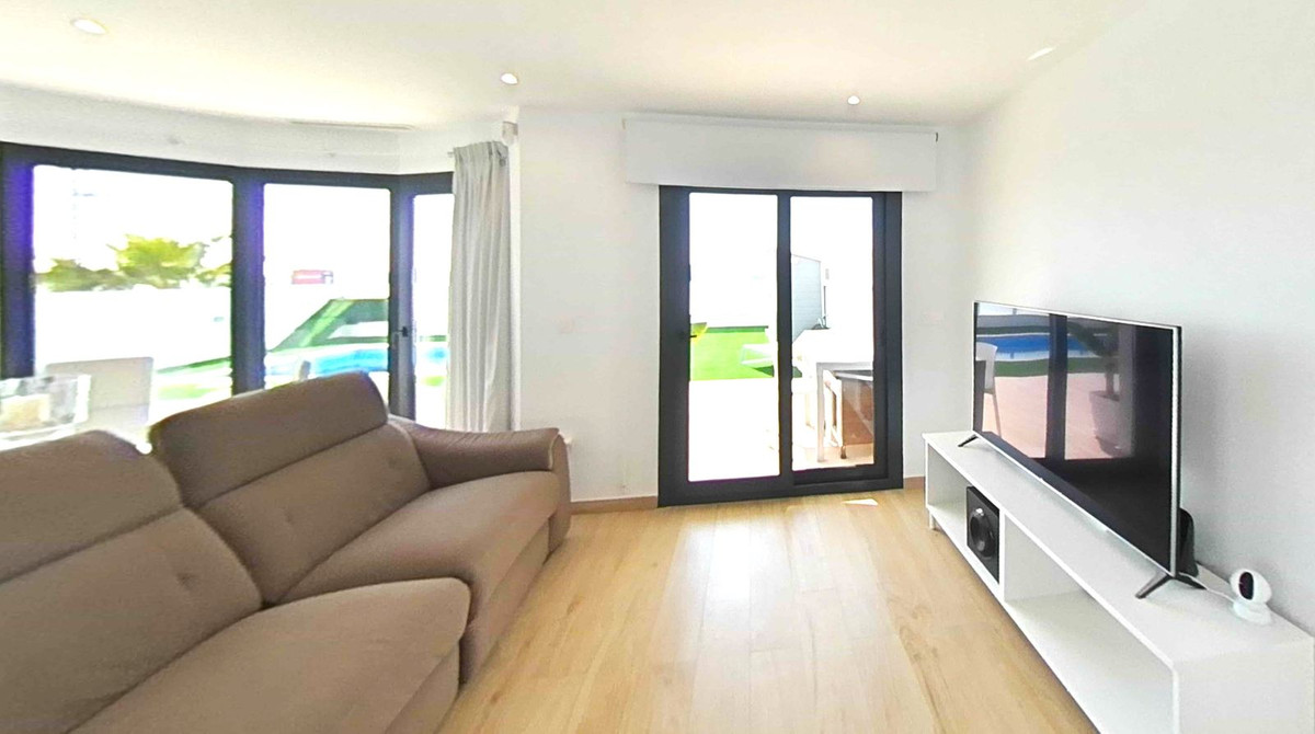 Huis te koop in Finestrat | 2 slaapkamers H4281133