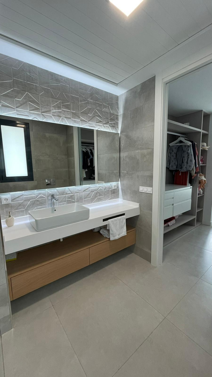 Property main view 15