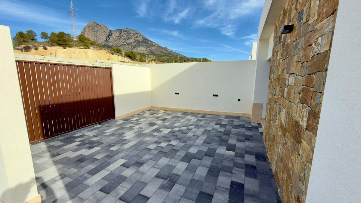 Property main view 23