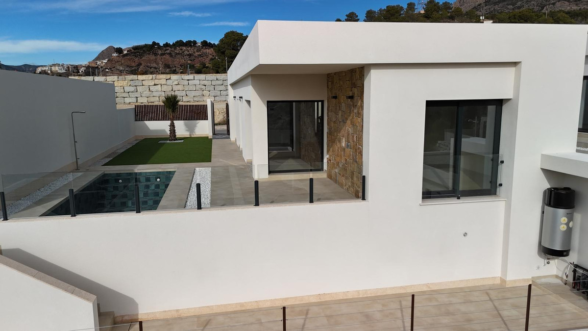 Property main view 4