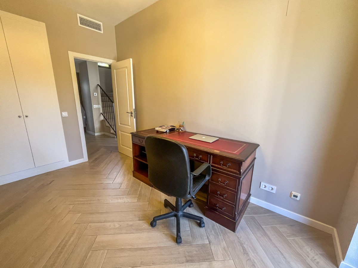 Property main view 24