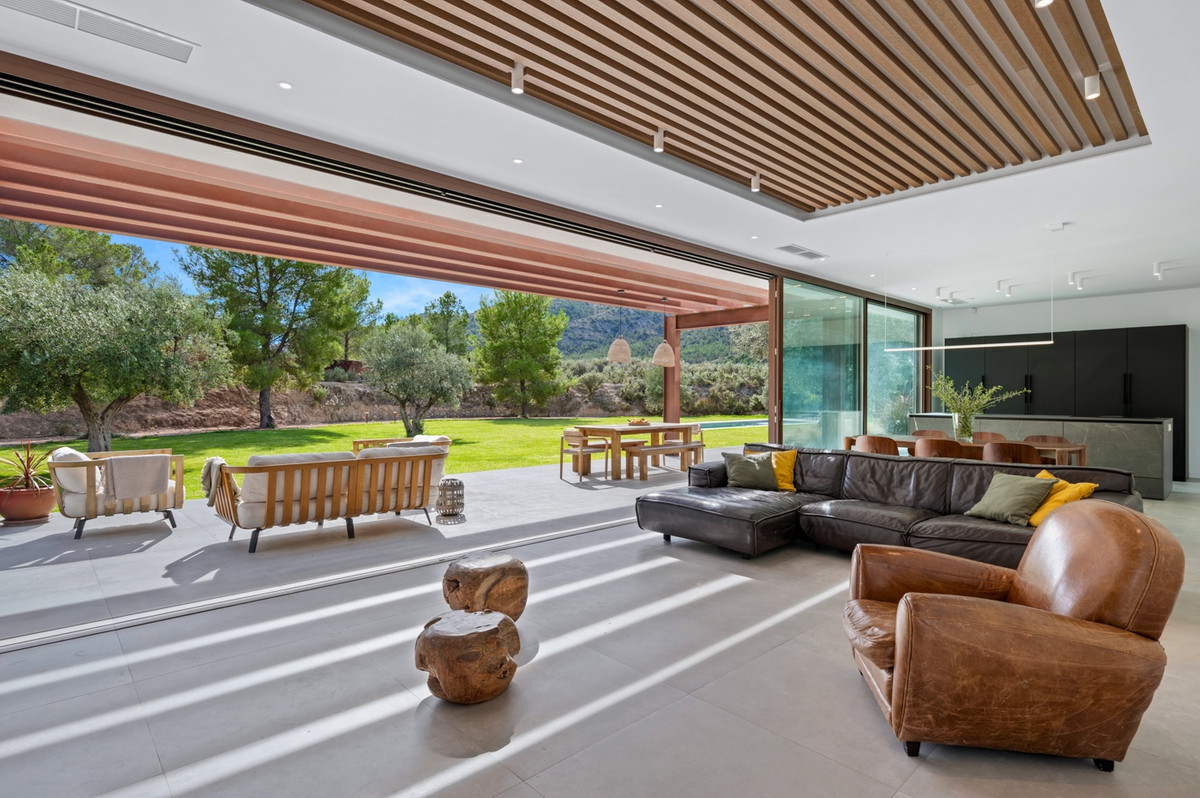 Huis te koop in Finestrat | 4 slaapkamers H5304391