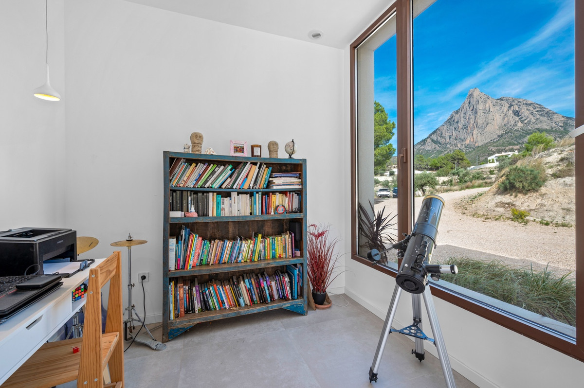 Huis te koop in Finestrat | 4 slaapkamers H5304391