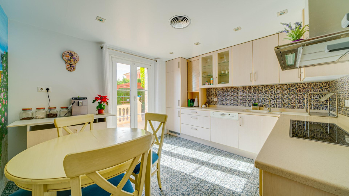 Bungalow te koop in Finestrat | 4 slaapkamers H5324071