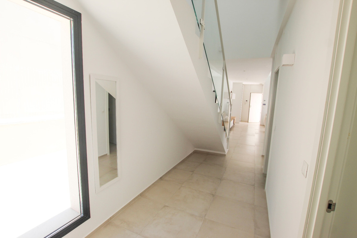 Huis te koop in Finestrat | 3 slaapkamers H5400649