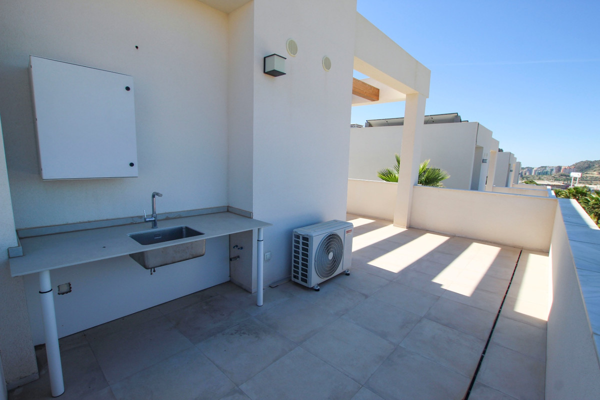 Huis te koop in Finestrat | 3 slaapkamers H5400649