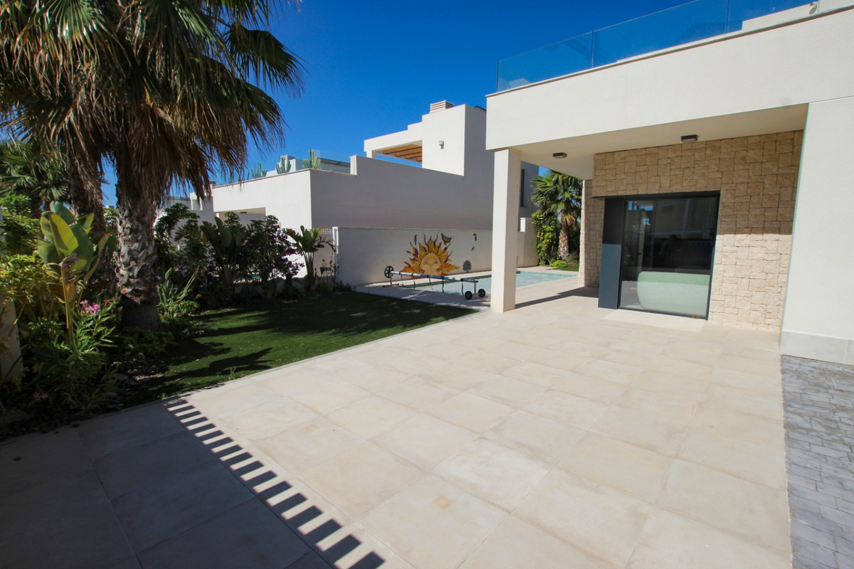Huis te koop in Finestrat | 3 slaapkamers H5400649