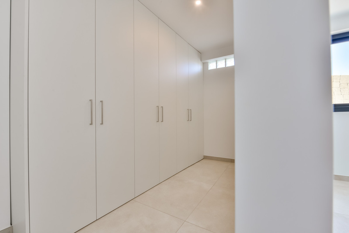 Huis te koop in Finestrat | 8 slaapkamers H5406274