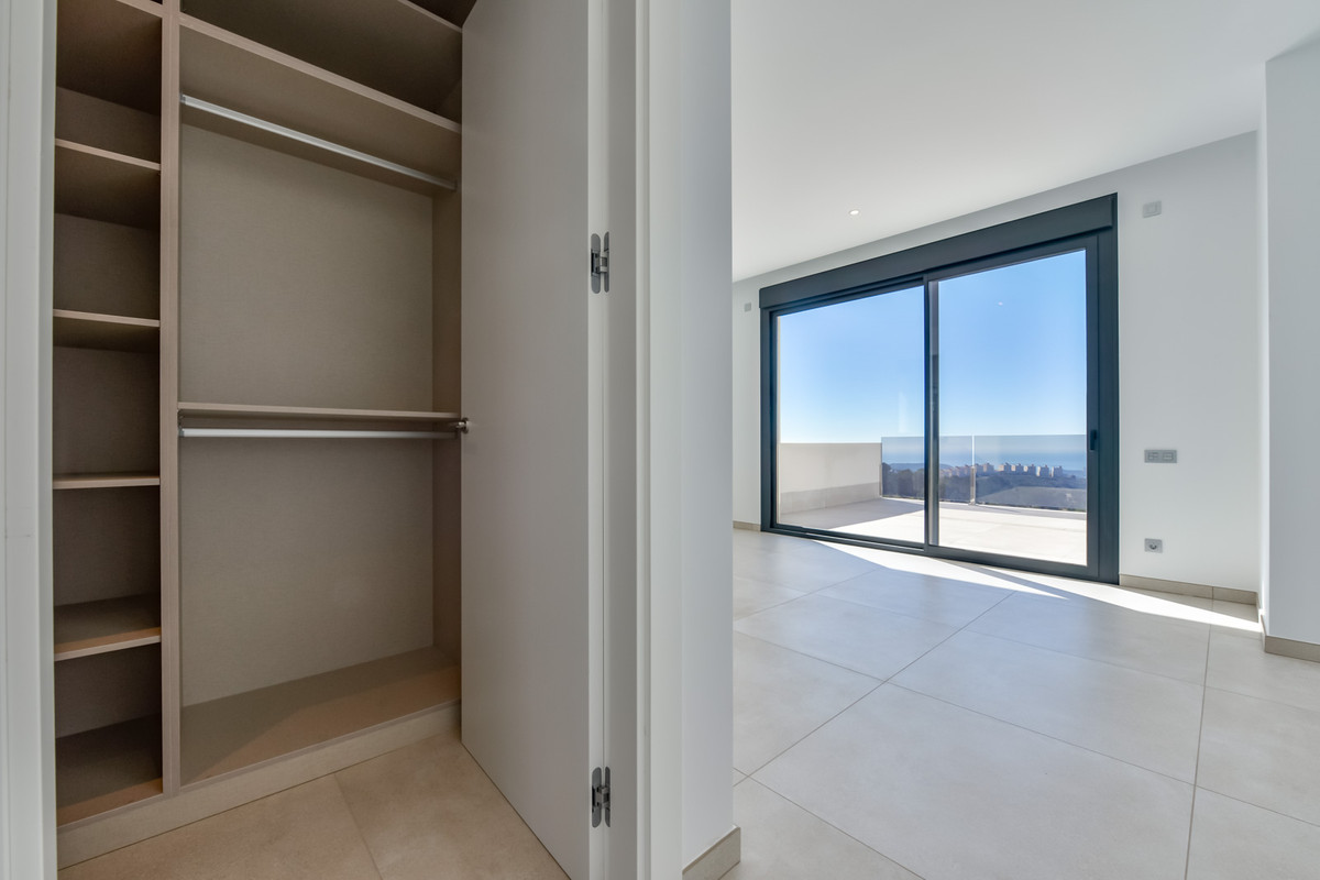 Huis te koop in Finestrat | 8 slaapkamers H5406274