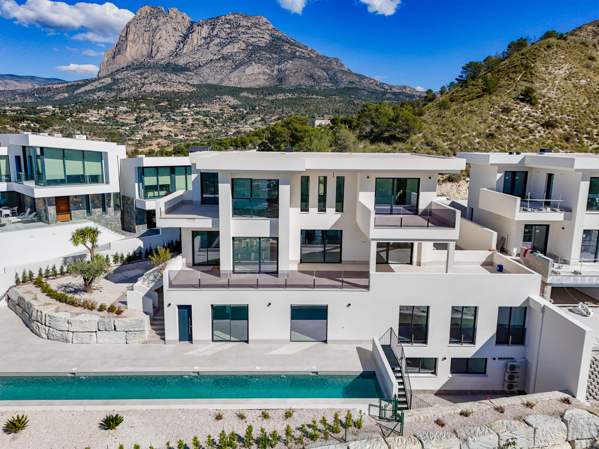 Huis te koop in Finestrat | 8 slaapkamers H5406274