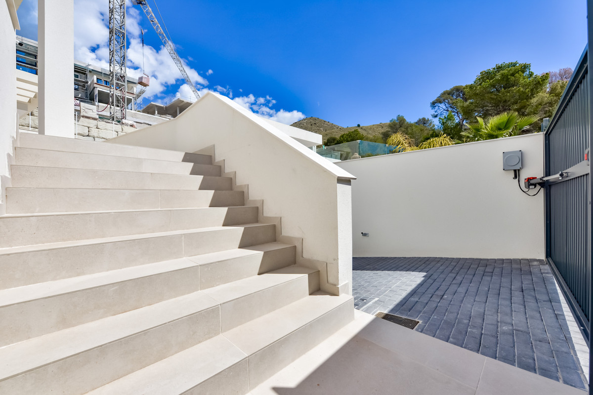 Property main view 16