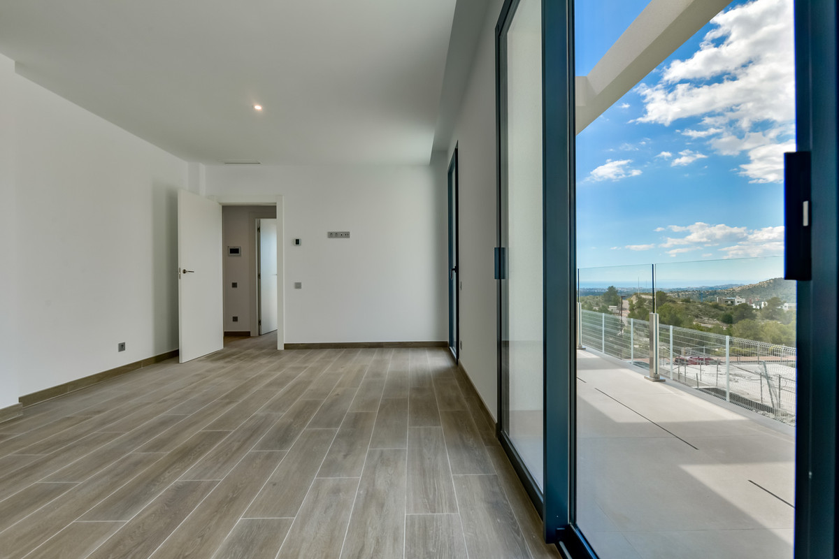 Property main view 36