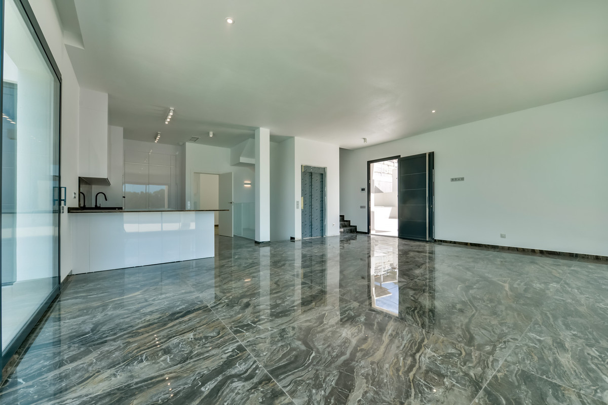 Property main view 4