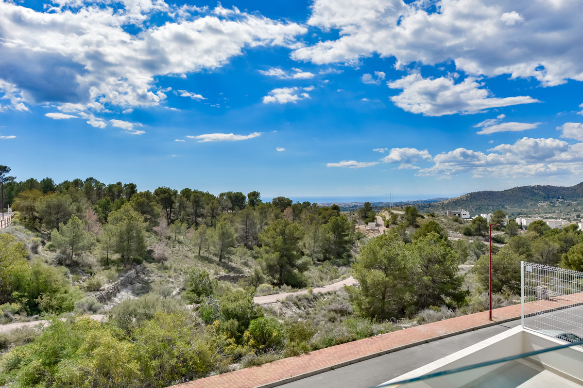 Property main view 46