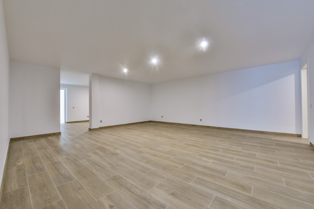Property main view 52