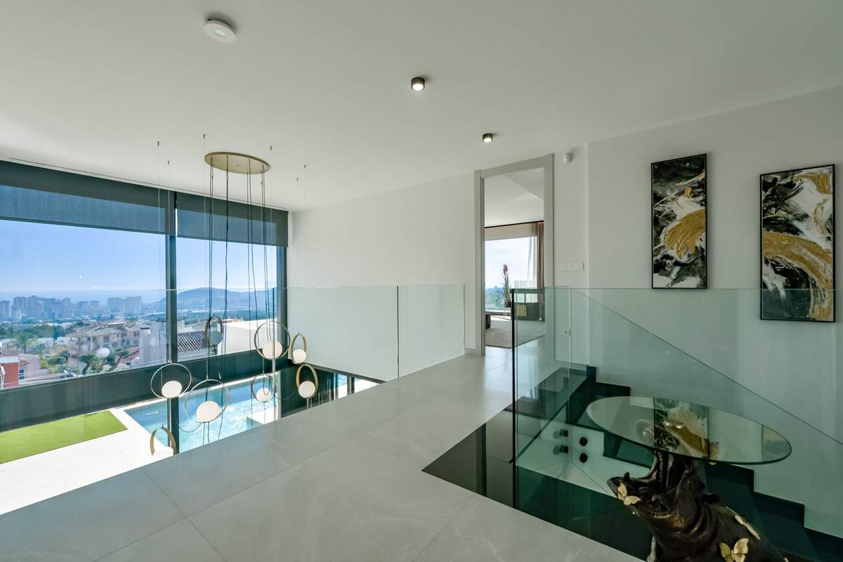 Property main view 44