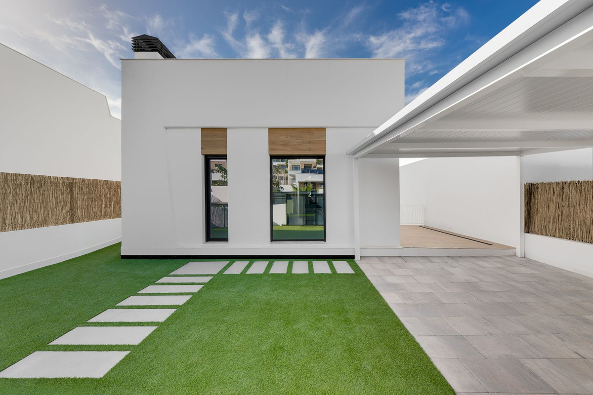 Huis te koop in Finestrat | 4 slaapkamers H5495332
