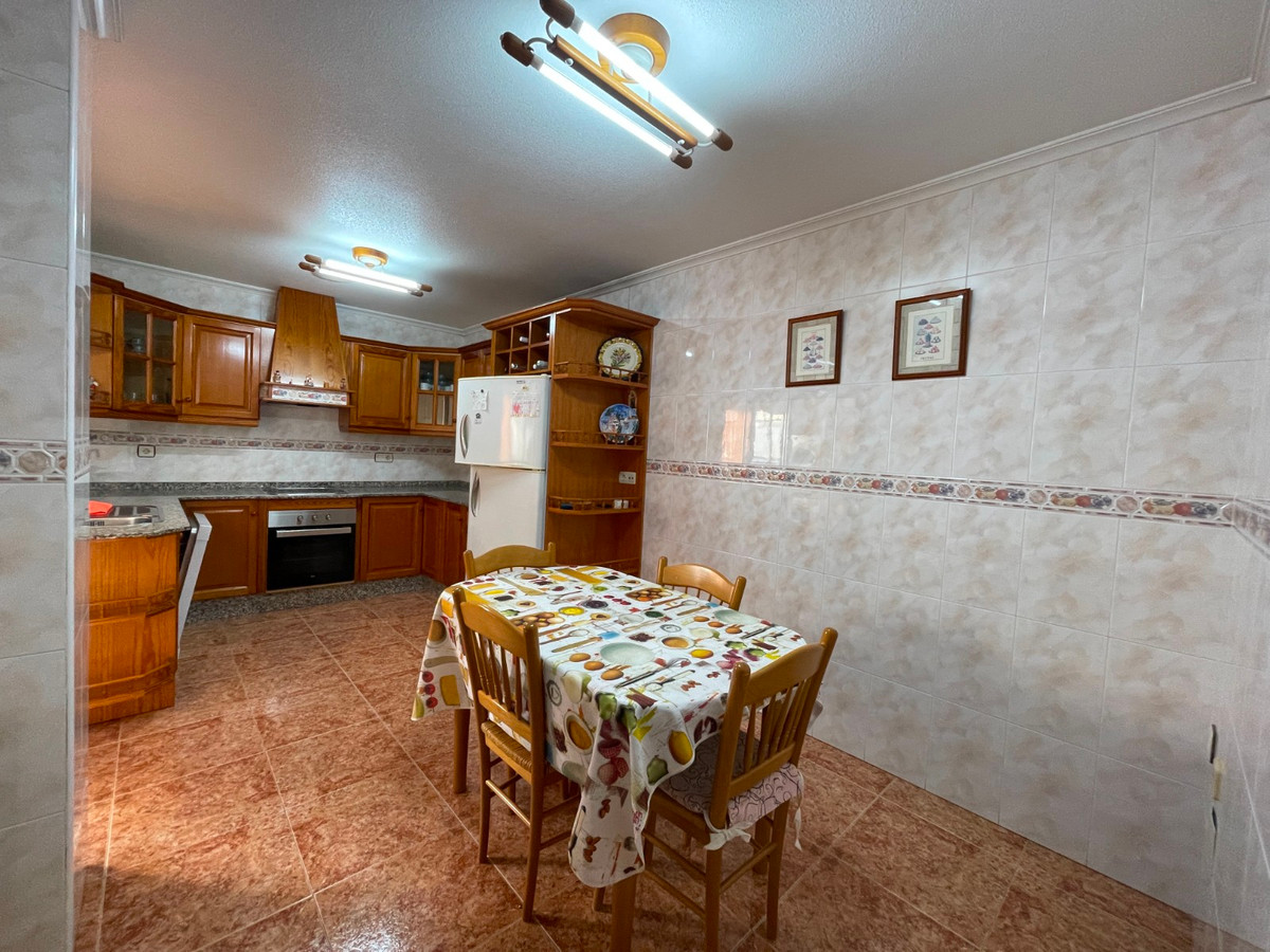 Huis te koop in Formentera de Segura | 5 slaapkamers H5075680