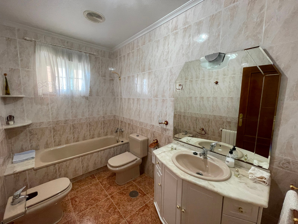 Huis te koop in Formentera de Segura | 5 slaapkamers H5075680